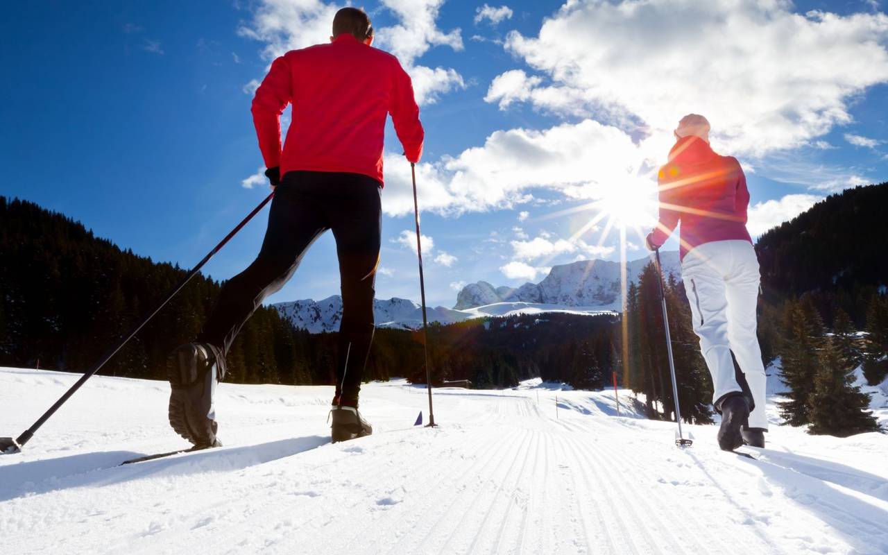 Cross-country skiing, stay in the hautes pyrénées, Hôtels Vinuales